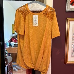 Brand new rewind top